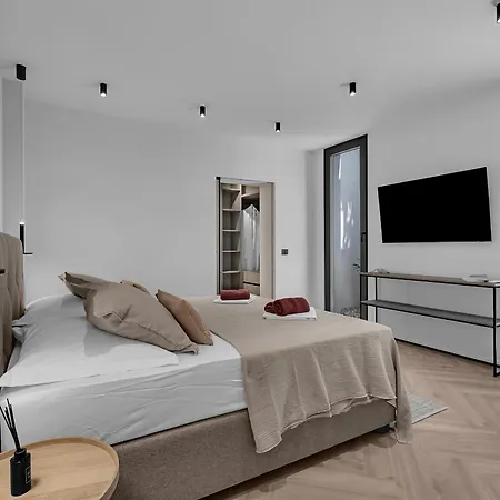 Fragment With Private Jacuzzi - Makarska Exklusiv بريلا